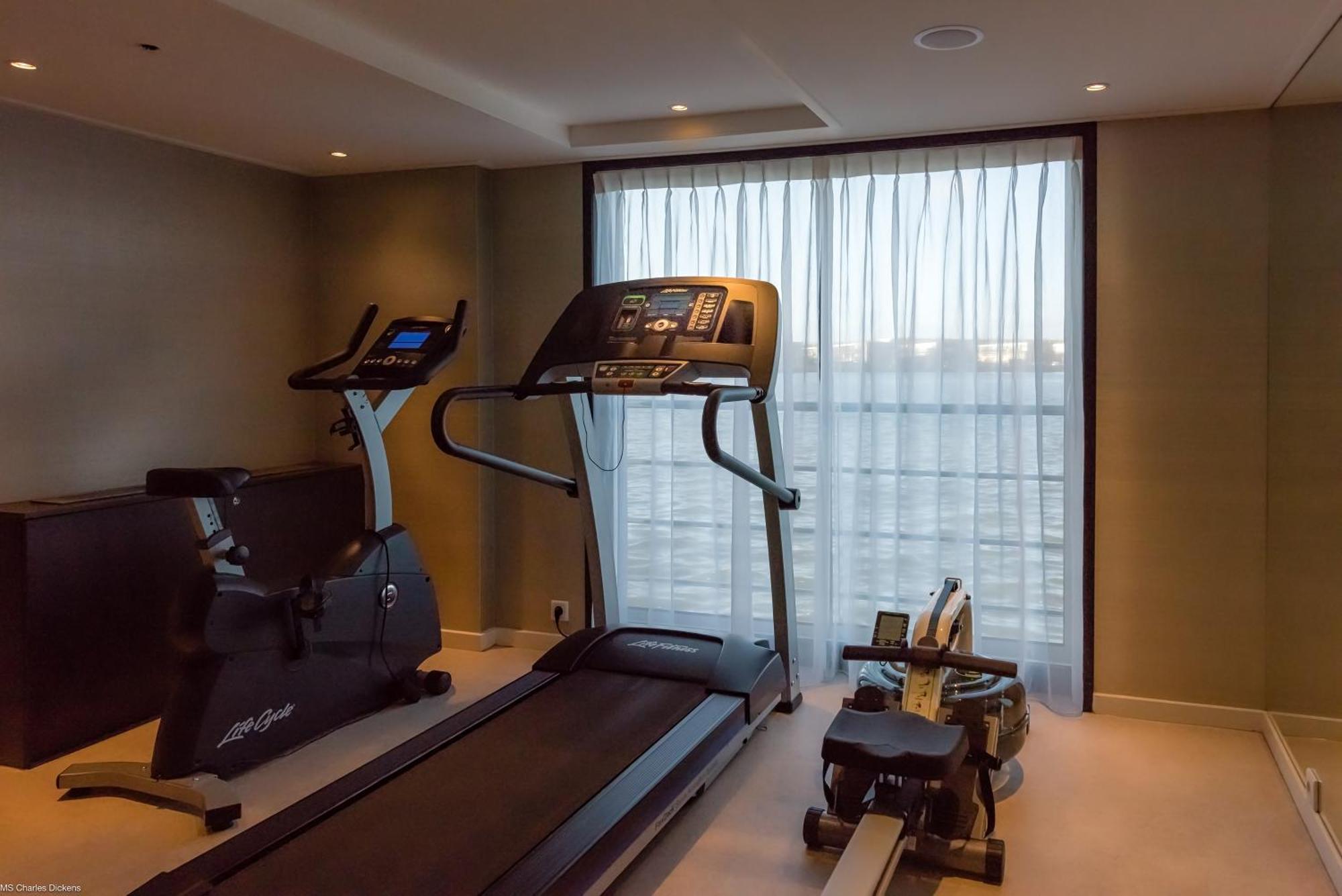 Kd Hotelship Messe South Hotel